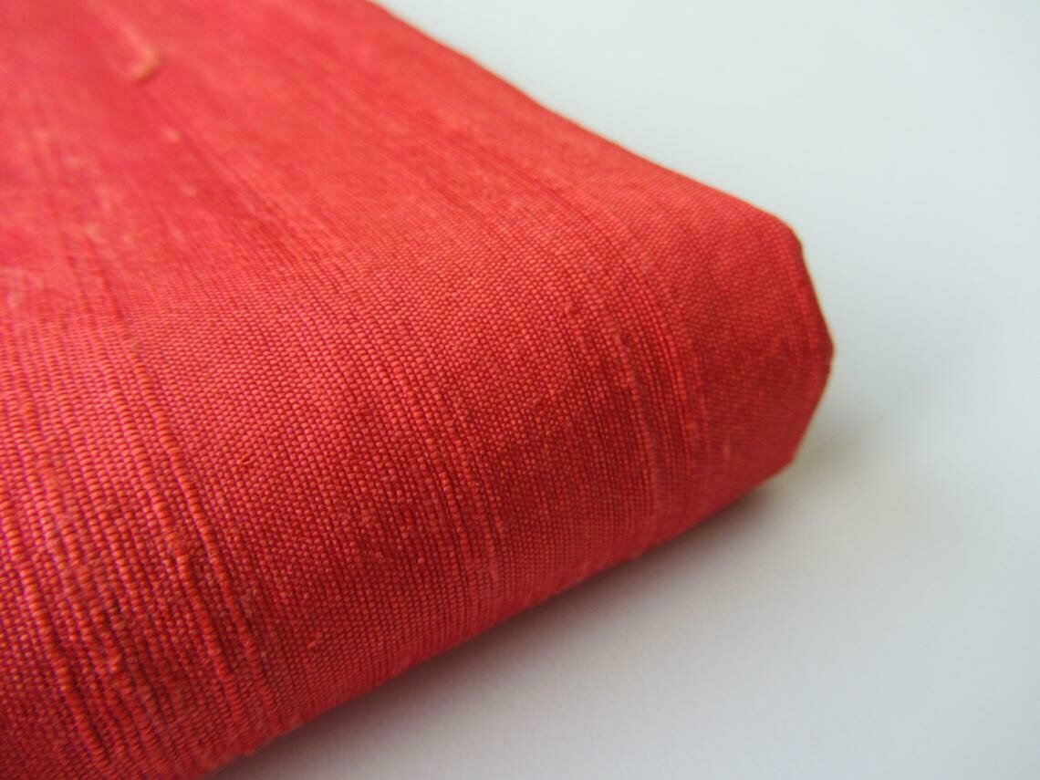 Silk Dupioni Fabric / Raw Silk