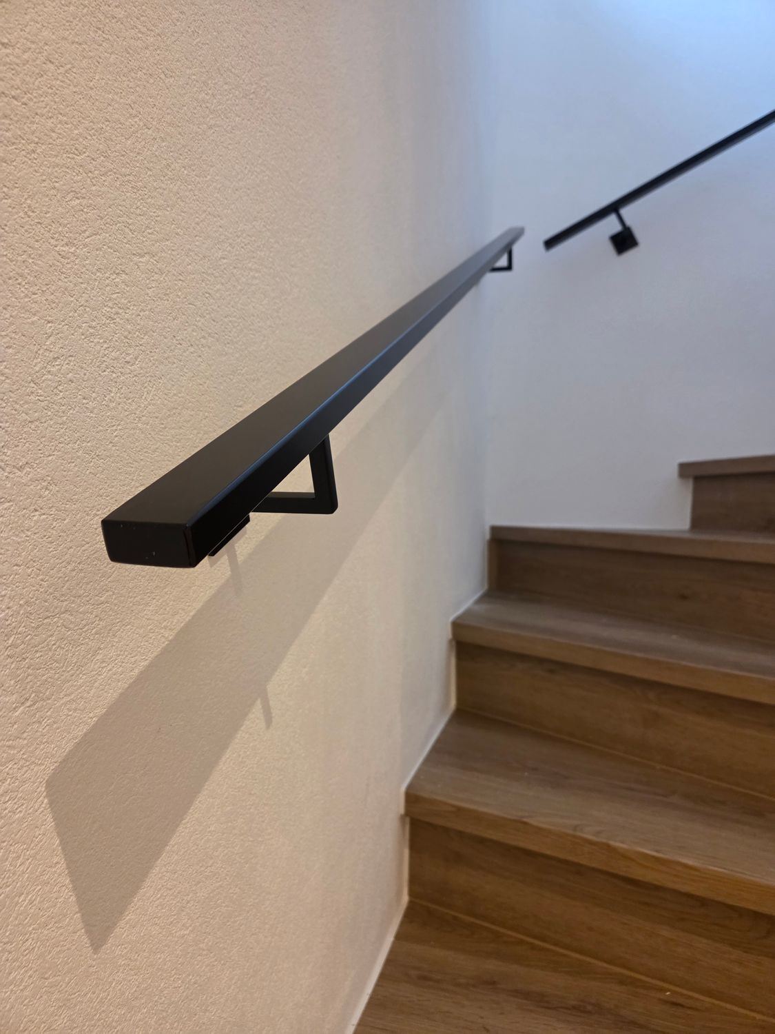 Handlauf rechteckig Edelstahl farbbeschichtet gerade