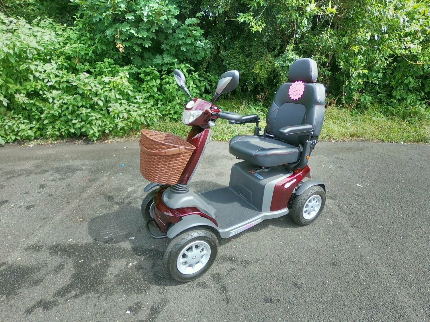 PRE-OWNED GALAXY ROADMASTER PLUS MOBILITY SCOOTER
