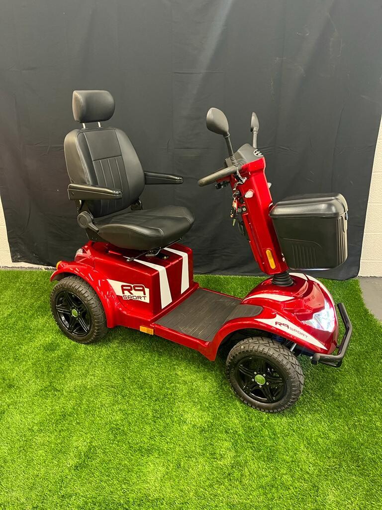 R9 MOBILITY SCOOTER - RED BESPOKE - PREOWNED