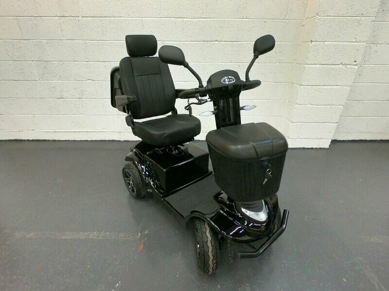 R4 SPORT MOBILITY SCOOTER - BLACK