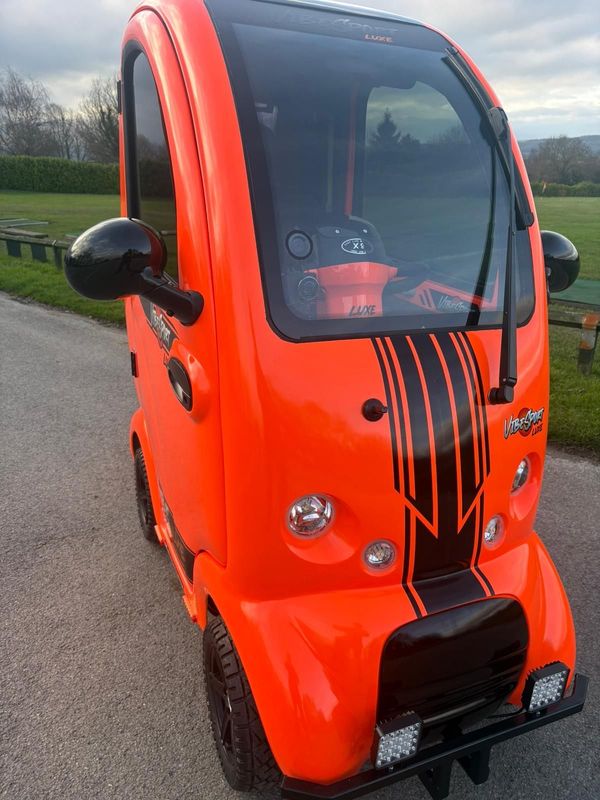 EASYLIFE ECO CABIN SCOOTER - VIBE SPORT LUXURY EDITION - NEW 2026