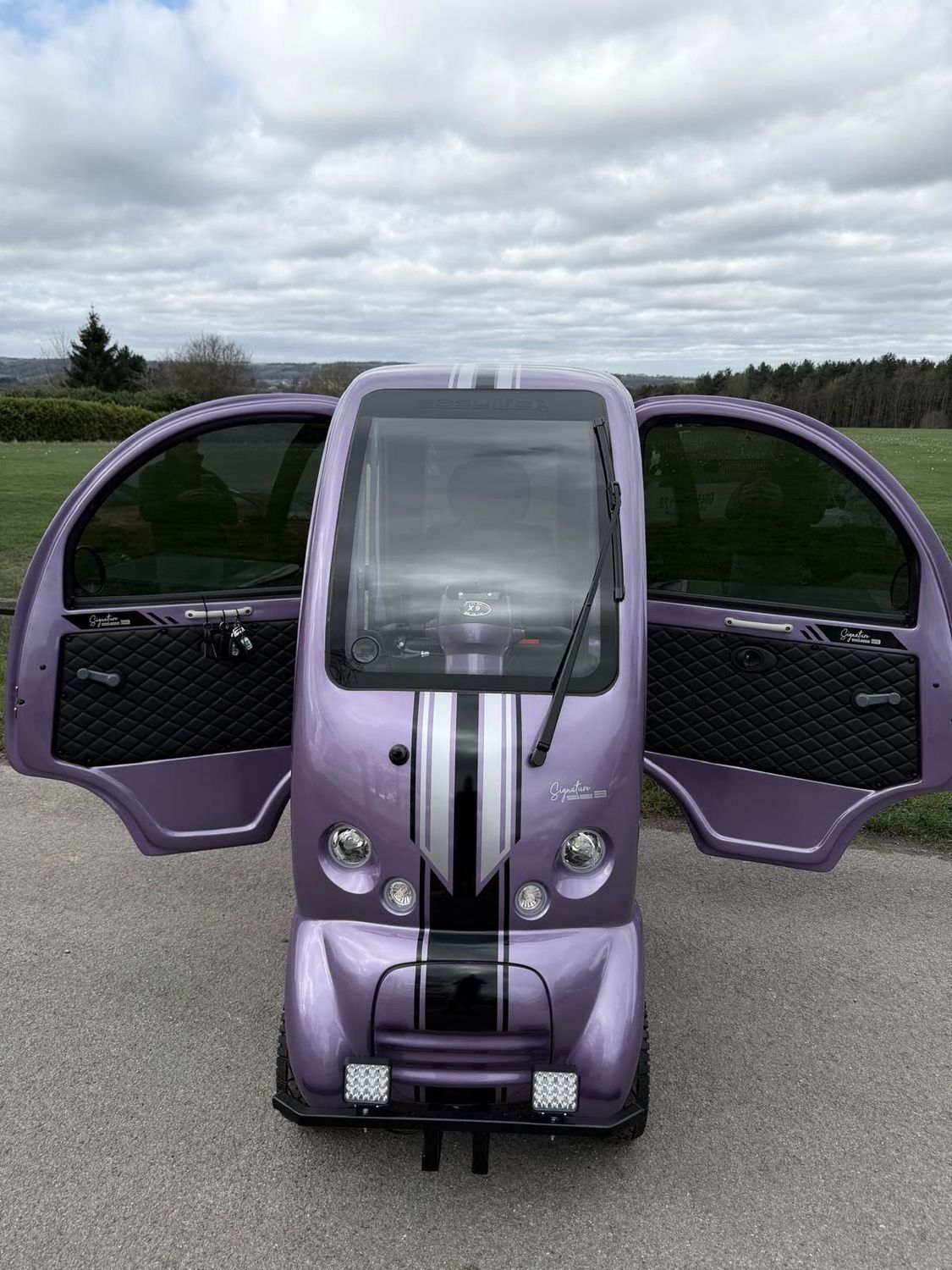 EASYLIFE ECO CABIN SCOOTER (2026) - PURPLE - SPECIAL EDITION 3 - PREOWNED