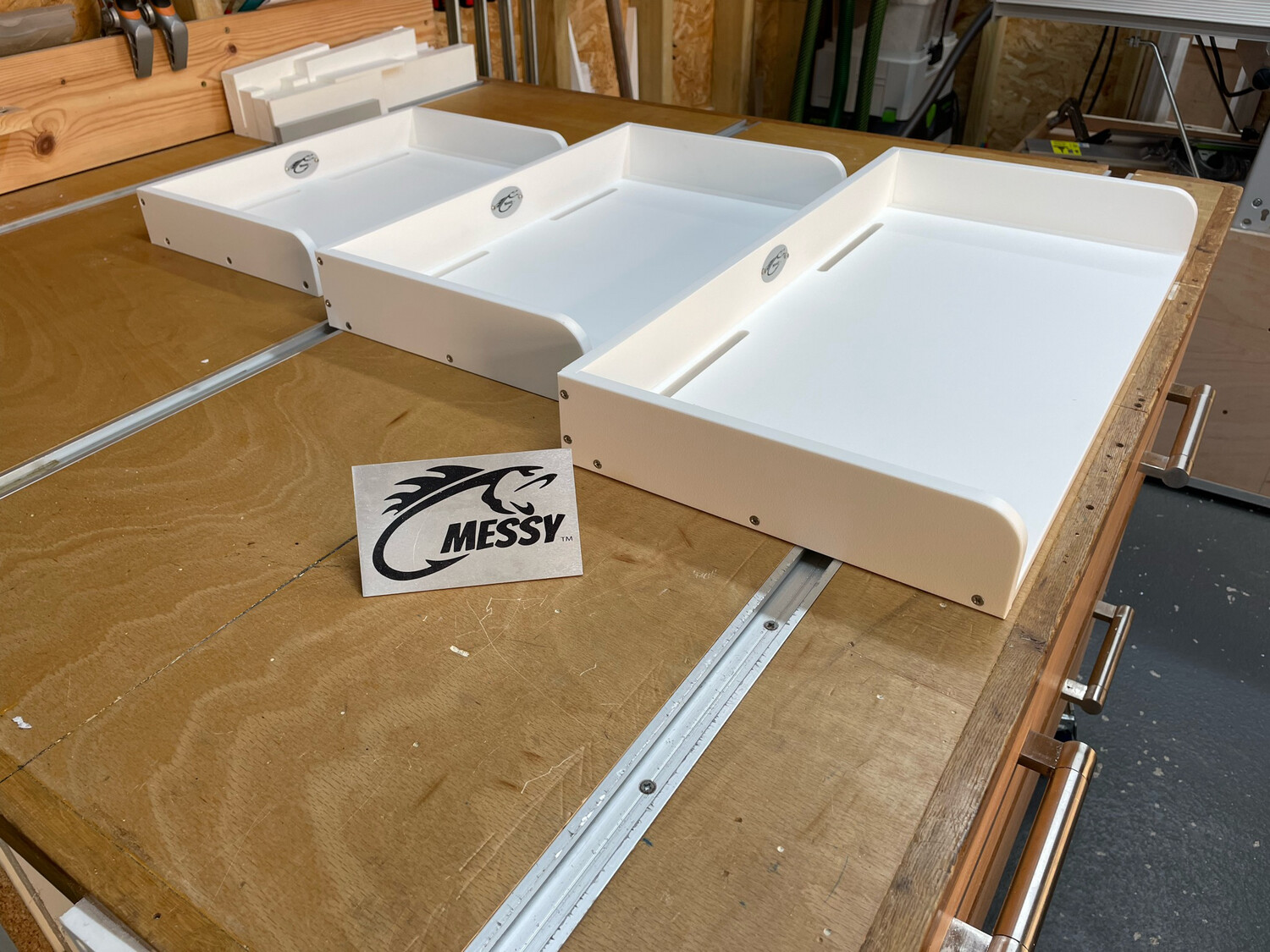 Hooked &amp; Messy Large Bait Board