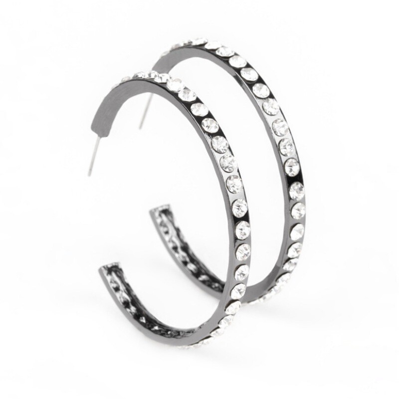 Global Gleam - Black