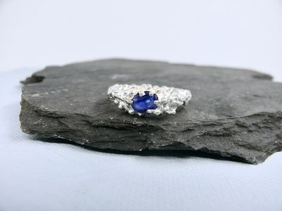 Deep Ocean Sapphire Tidelines Ring