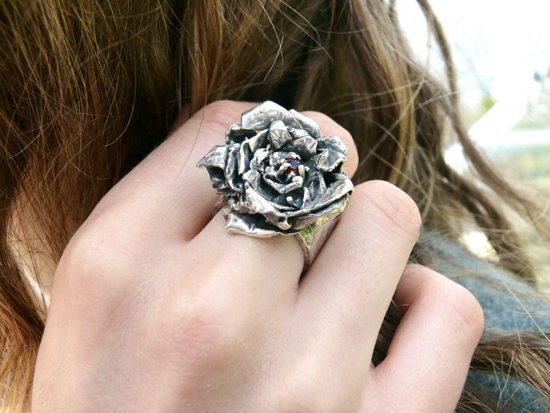 Briar Rose Ring