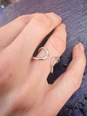 Adjustable Silver Wave Ring | X+ (XL) Adjustable Silver Wave Ring | X+ (XL)