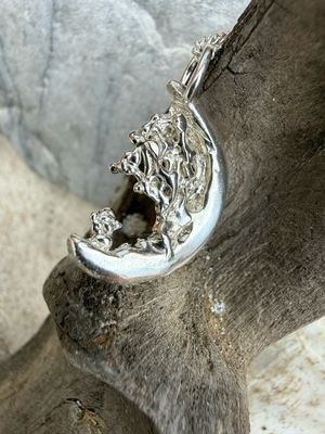 Wave Necklace