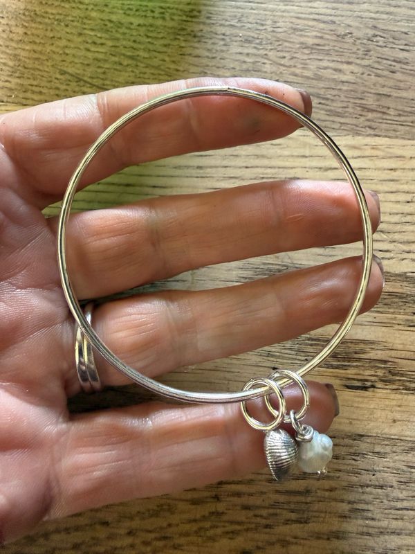 Cowrie & Pearl Silver Bangle