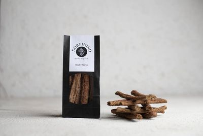 Dorfhund Rinder Stangerl, gebacken