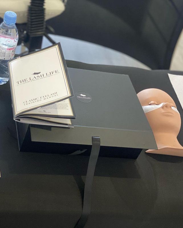 1 - 1 Russian Eyelash Training held in Essex Salon