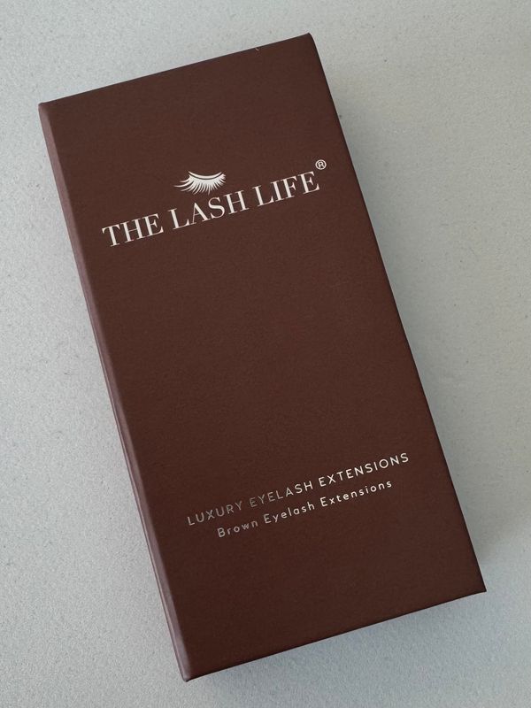 Classic Flat Lashes - 0.15 BROWN