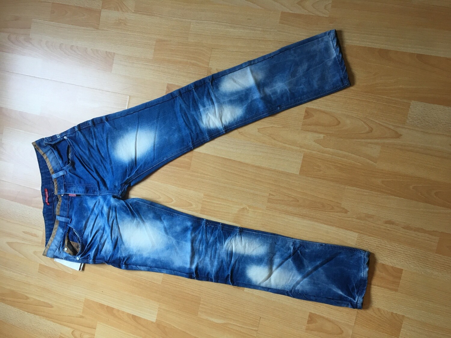 zhuijishou Jeans