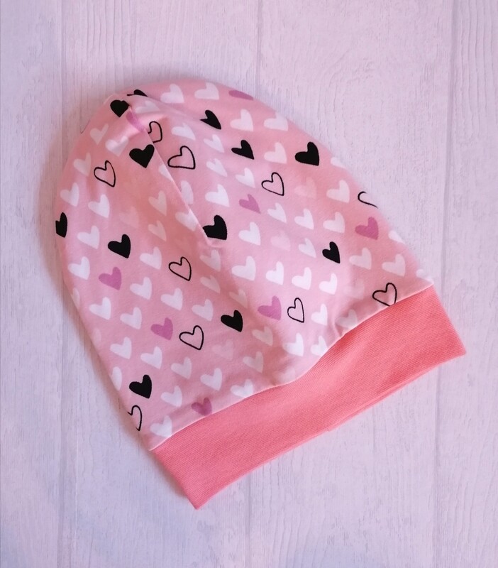 Beanie Mütze apricot Herzen mit Bündchen KU 40-44