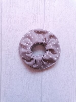 Scrunchie grau gepunktet