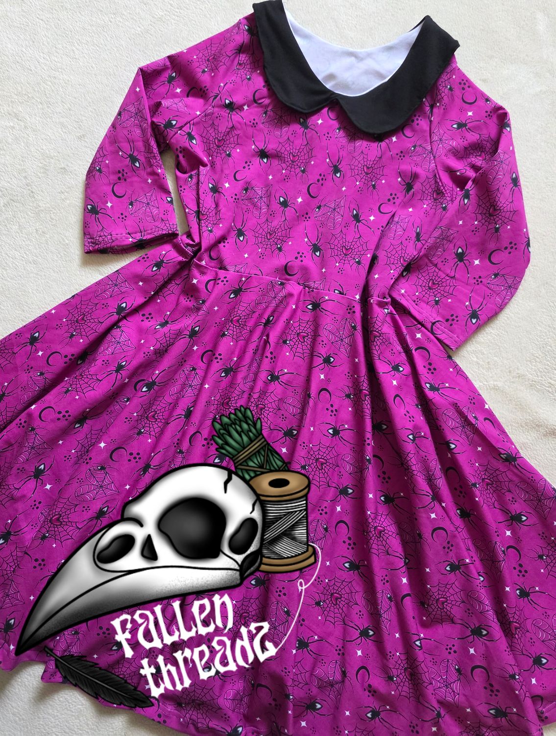 Collar dress