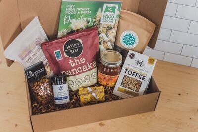 Deluxe Local Food Gift Box