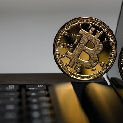 Pack 1: The fundamentals of the cryptocurrency with decentralized system