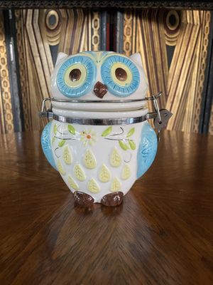 Vintage Boston Warehouse Hinged Owl Canister-Treat-Cookie Jar