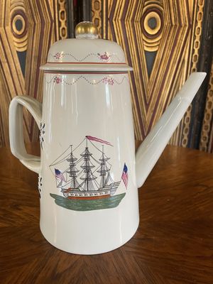 Limoges Ship Form Pot