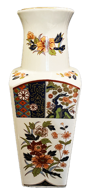 Japanese Imari Ceramic Vase
