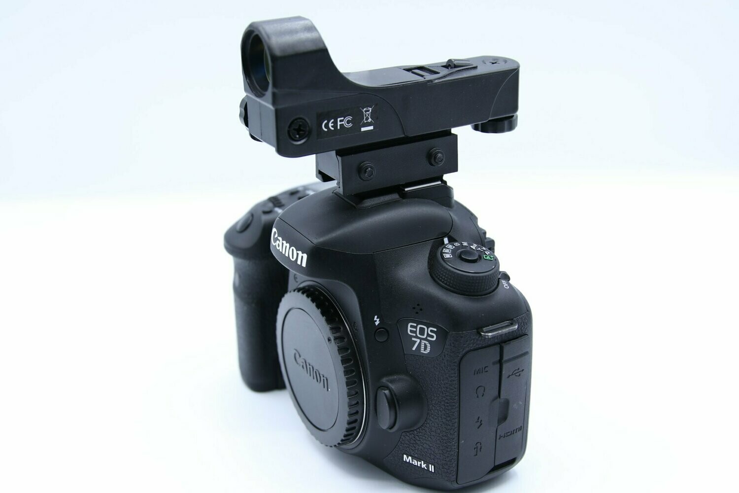Blitzschuhadapter für Leuchtpunktsucher an DSLR Kameras 11mm Version