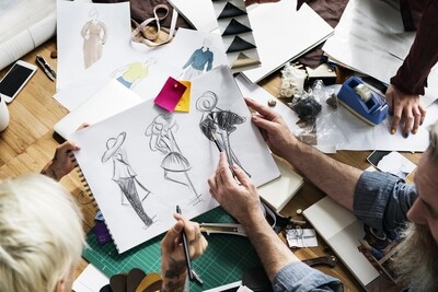 BECOME A DESIGNER