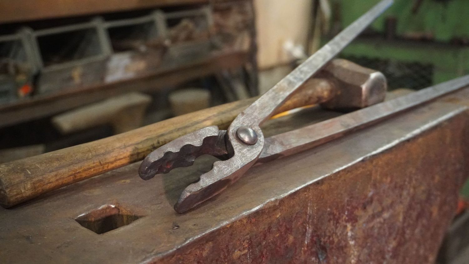 Tool Making Hammers & Tongs