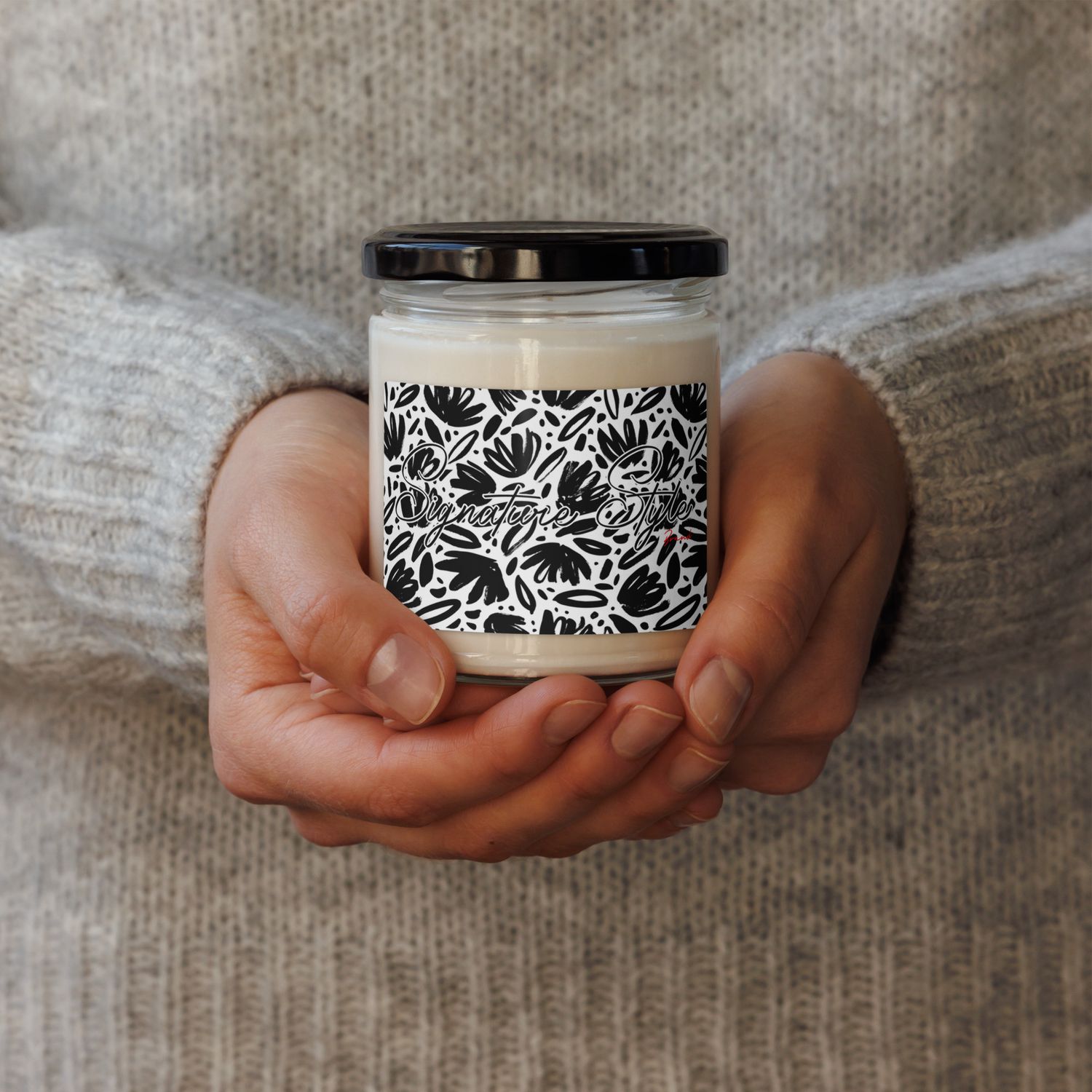 Scented soy candle
