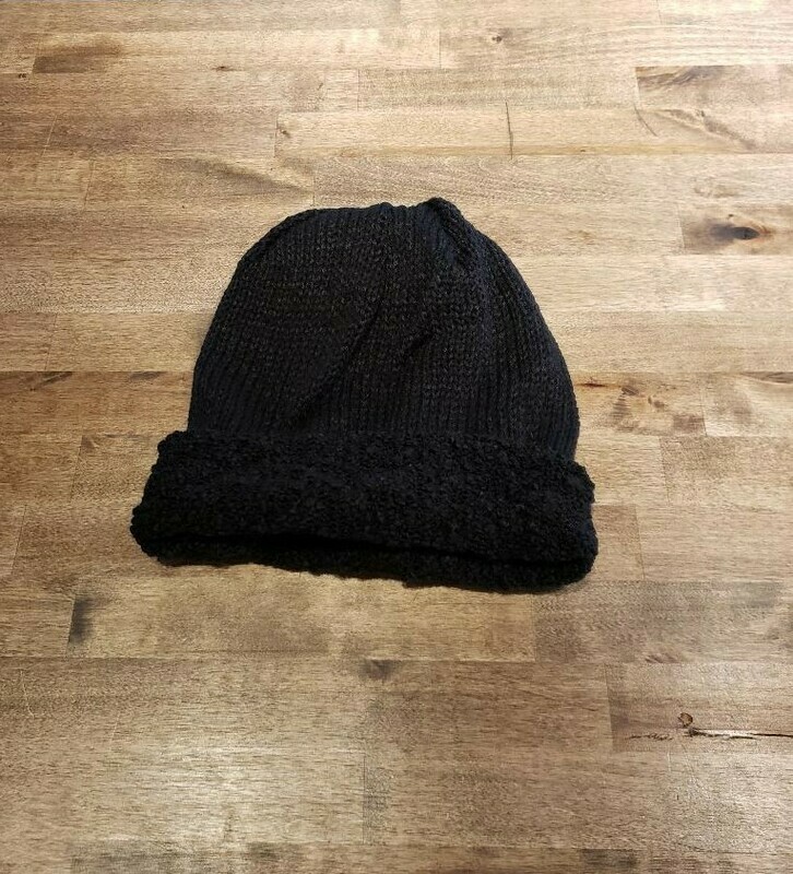 Reversible Popcorn Beanie Black