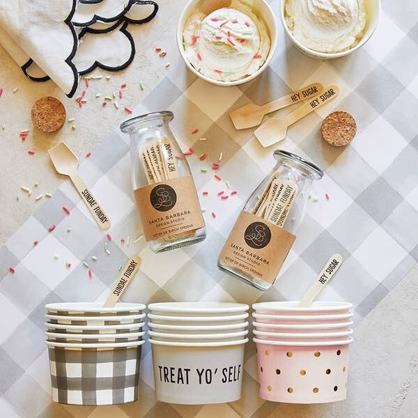 Grey Buffalo Check Disposable Table Runner