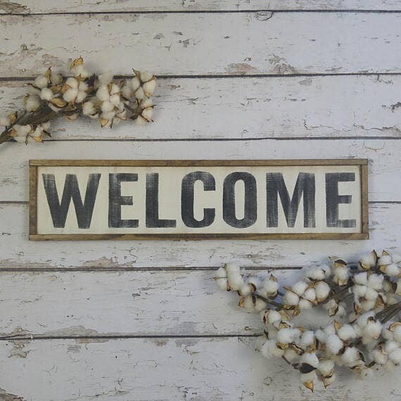 Whitewash Wood Welcome Sign 25x6