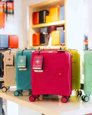 VISION - Under-seat Unbreakable Luggage (easyJet - OK)