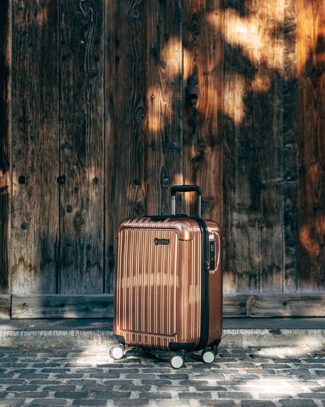 Q-Box Cabin – Hard Shell Suitcase 55 cm