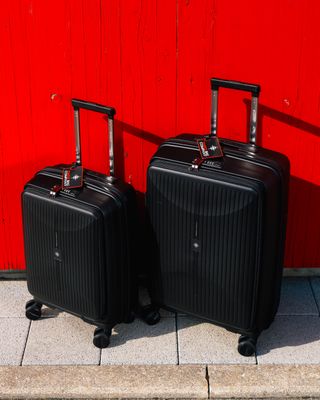 VOYAGE — Unbreakable Medium Suitcase with Front Opening