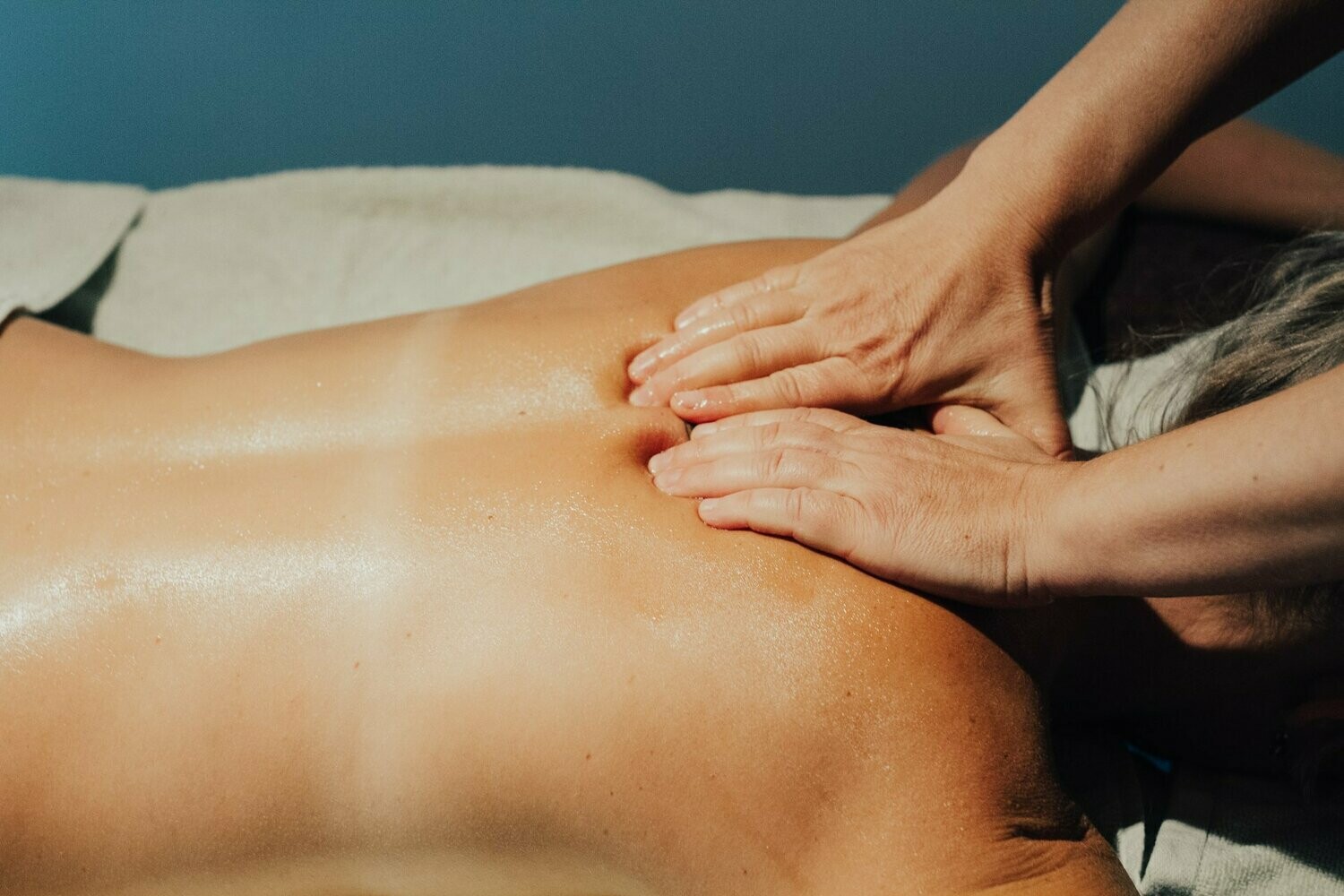 Mamma support package 4 x 1 hour massages.