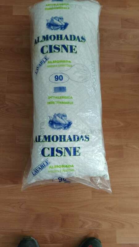ALMOHADA CISNE RELLENO PICADO