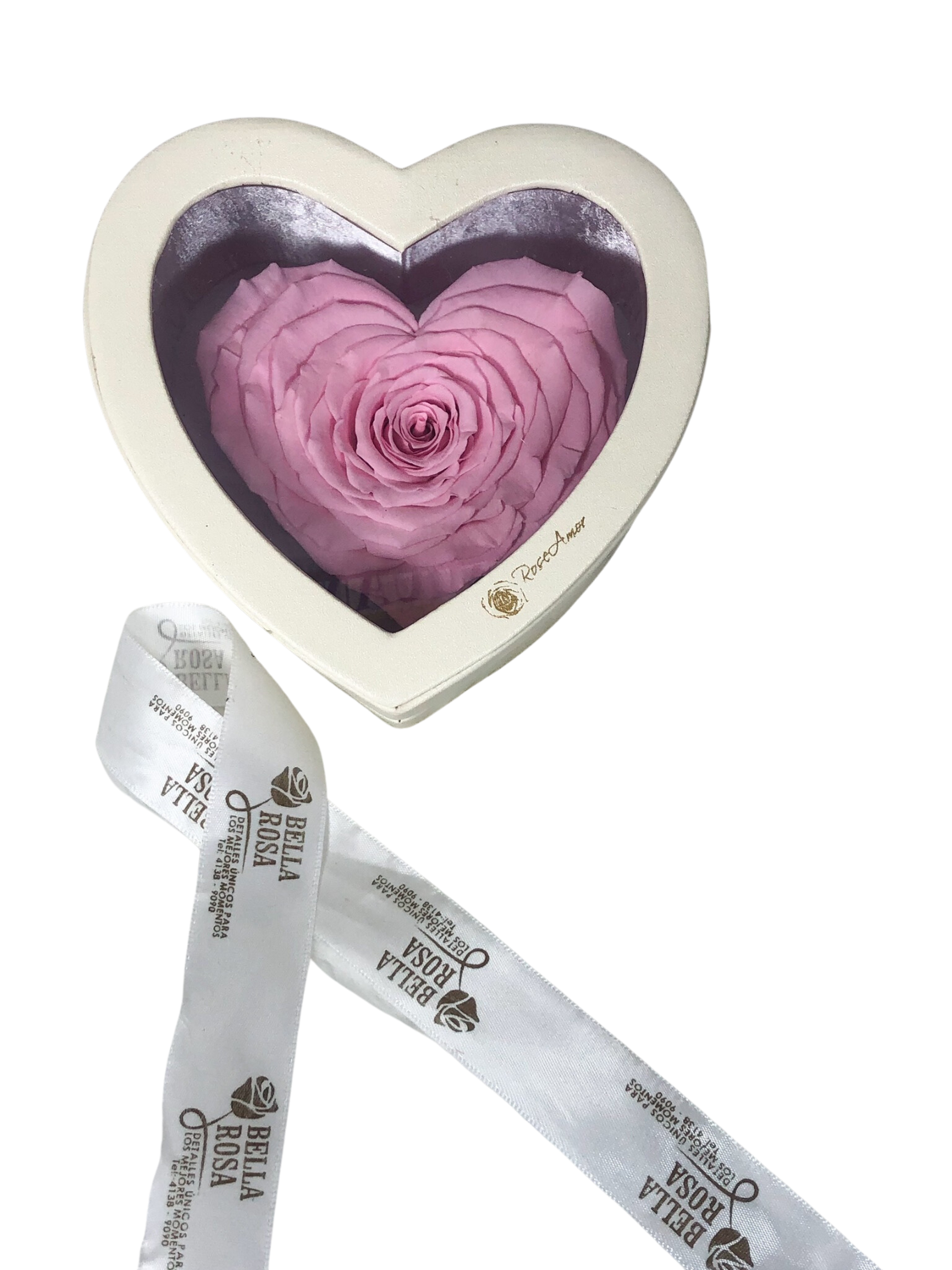 Caja de cuerina, con rosa natural preservada en forma de corazon XXL. 11cm x 11.5 cm x8 cm.