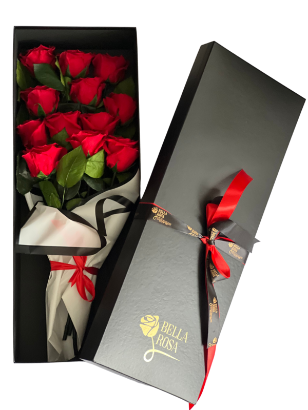 Caja elegante con ramo de 12 rosas naturales preservadas