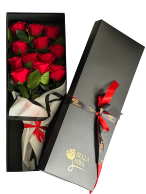 Caja elegante con ramo de 12 rosas naturales preservadas
