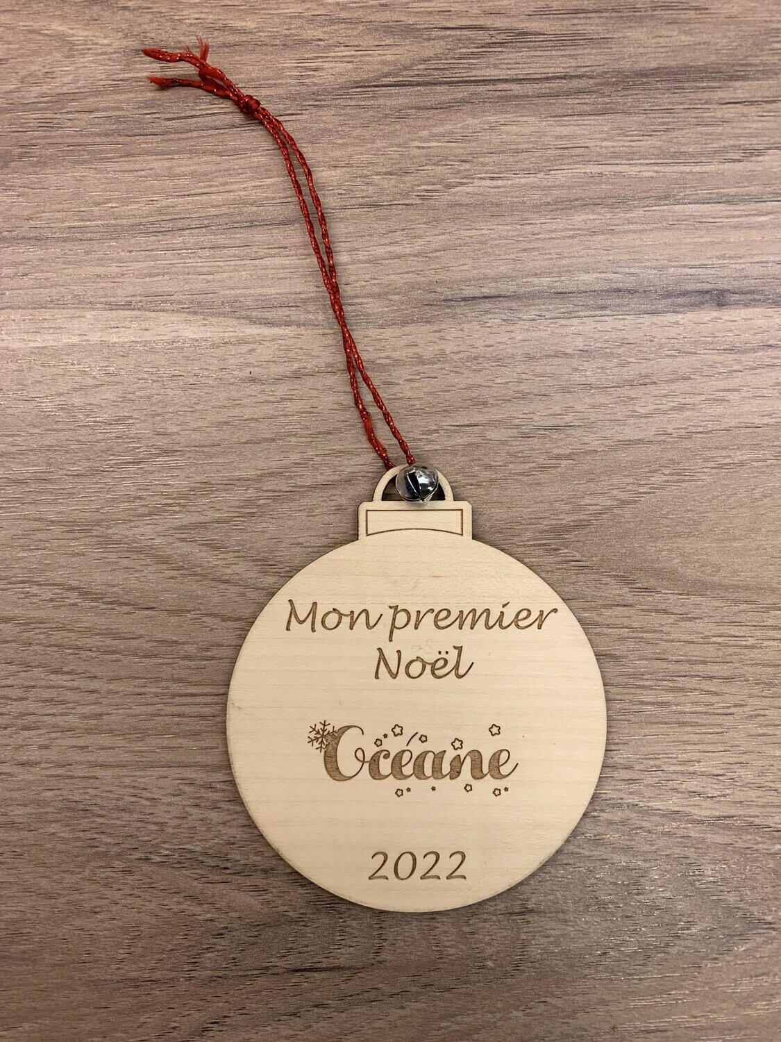 Boule de Noël en bois