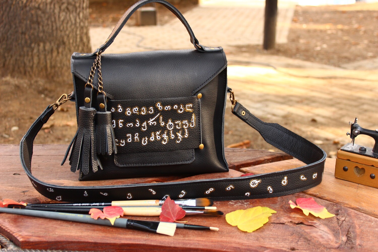 ჩანთა 26x20x10 სმ - Leather Messenger Bag