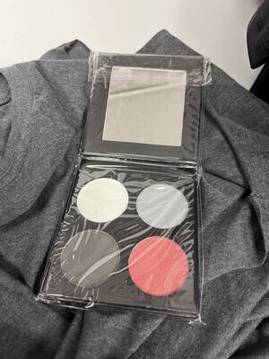 Team Makeup Kit