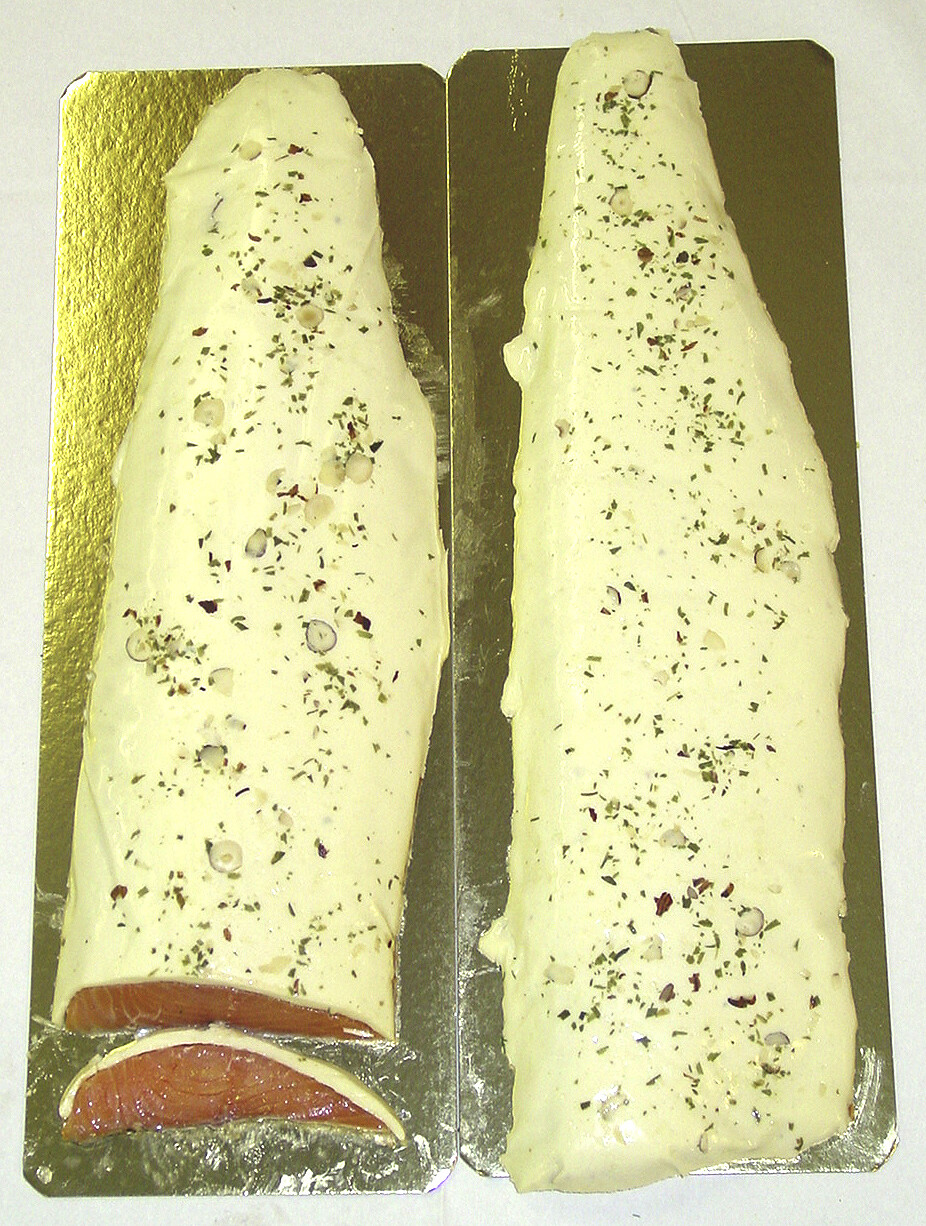 RO Cognac marinated salmon with Cheese spread - Whole fillet (1250-1350g)