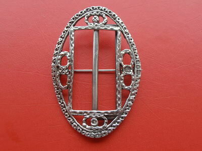 Belt Buckle Brooch