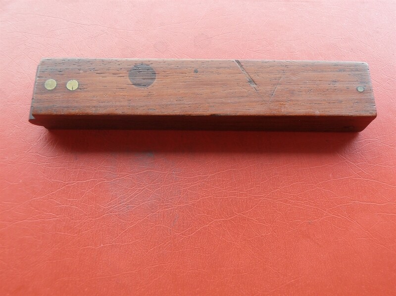 Georgian Brass Guinea Scale By H. Bell. Prescot, Lancashire in Mahogany Box  -  1810