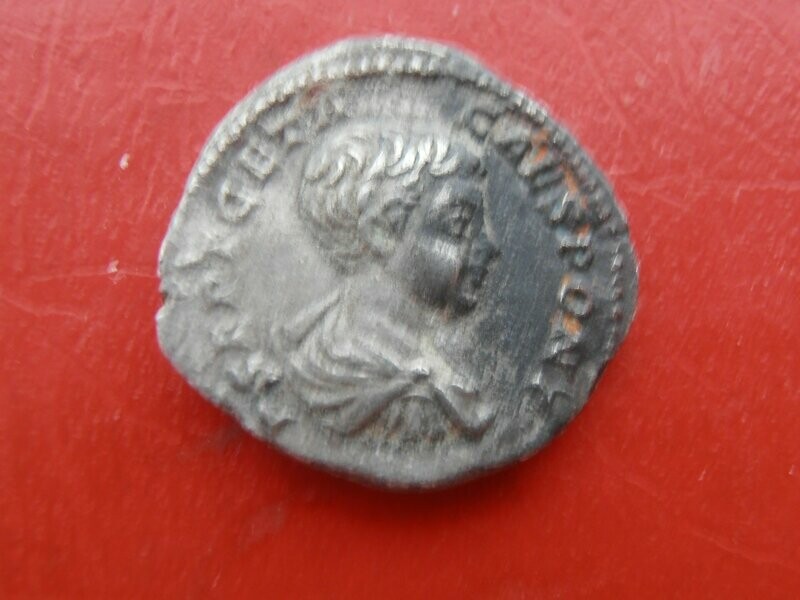 Geta Denarius - 209-211 AD (b)
