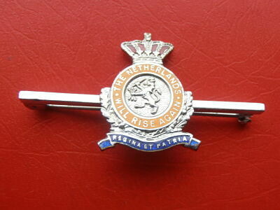 Free Netherlands Sweetheart Brooch