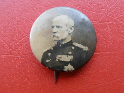 Boer War Tin Badge Lord Roberts